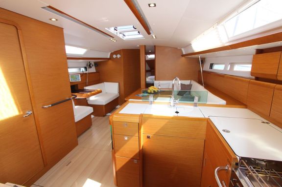 Image of Gaia yacht #9