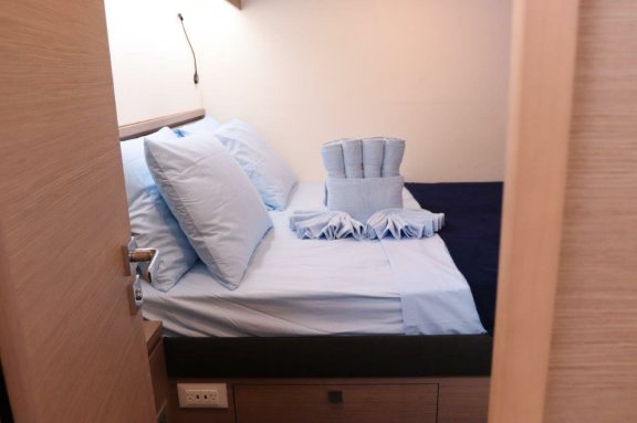 Image of Serenata yacht #18