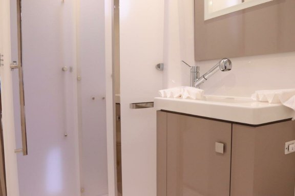 Image of Penny Lane yacht #22