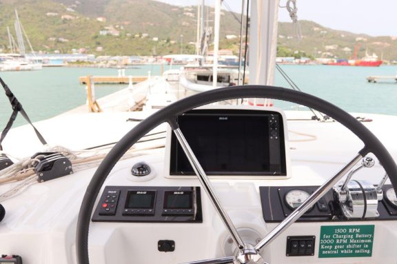 Image of C’est La Vie yacht #9