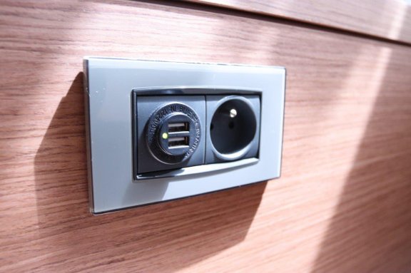 Image of C’est La Vie yacht #19