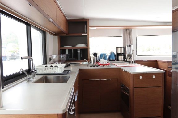 Image of C’est La Vie yacht #15