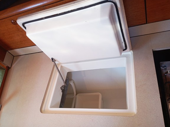 Image of Alki yacht #18