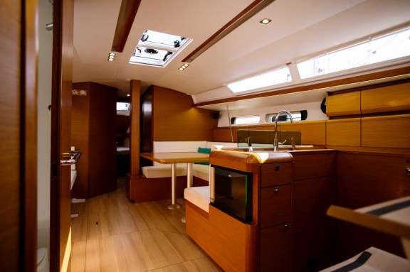 Image of Alpha yacht #6