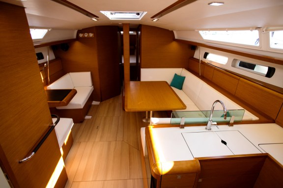 Image of Charlie yacht #4