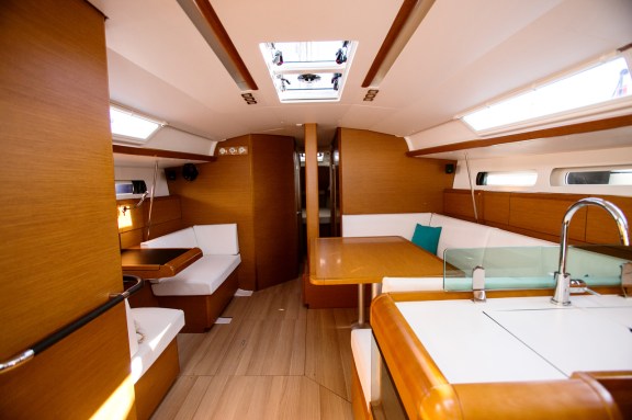 Image of Charlie yacht #6