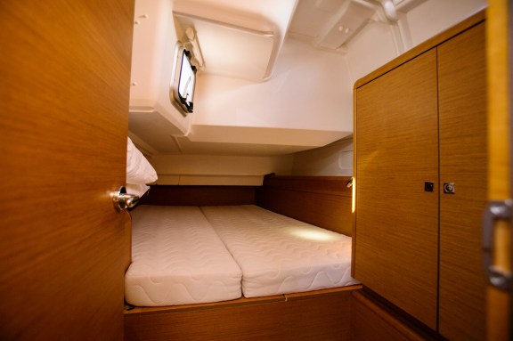 Image of Charlie yacht #12