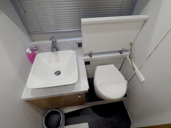 Image of Get Lucky yacht #18