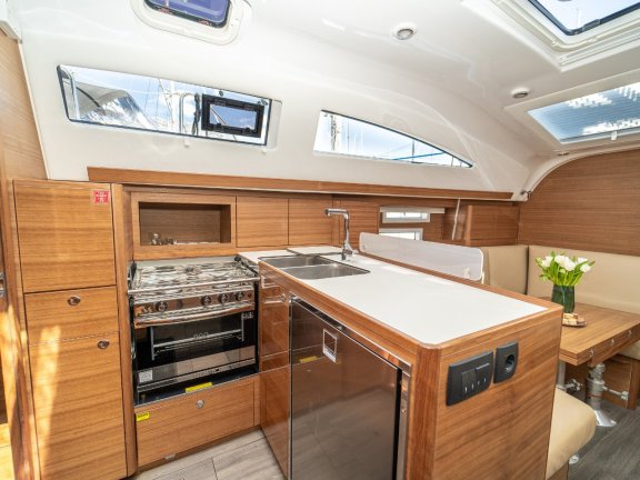 Image of Ciao Bella yacht #9