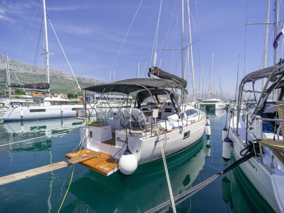 Image of Tonka yacht #4