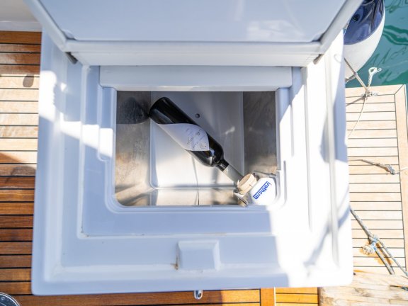 Image of Tonka yacht #18