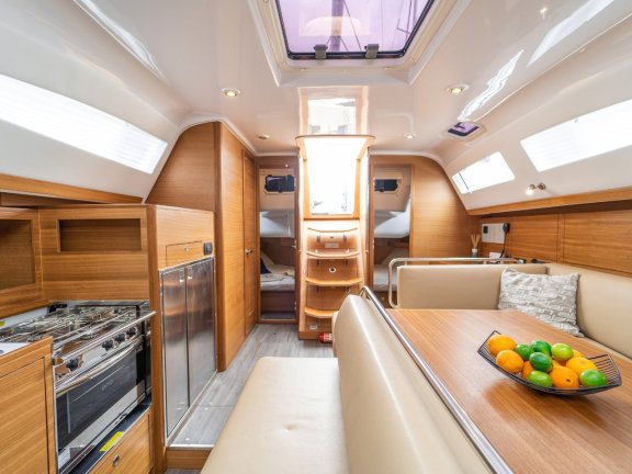 Image of Ciao Ragazza yacht #11