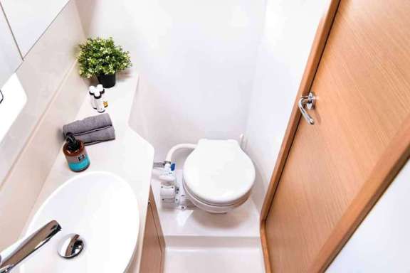 Image of Jovy yacht #14