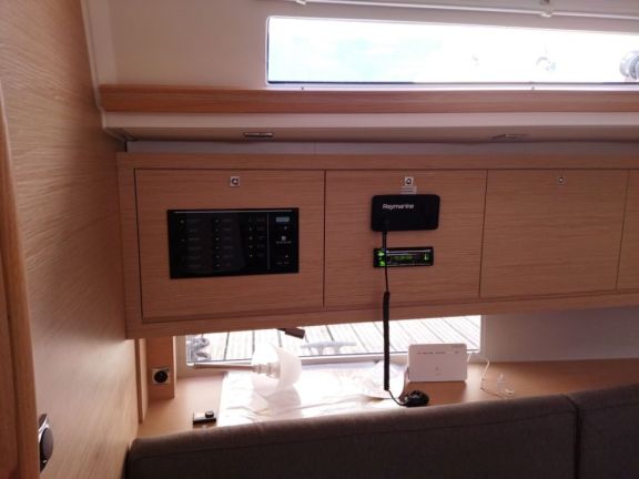 Image of Shooting Star yacht #15