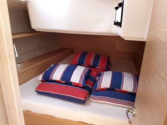 Image of Shooting Star yacht #27