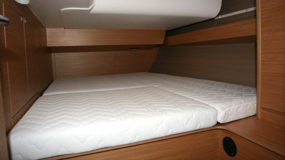 Image of Harvey yacht #16