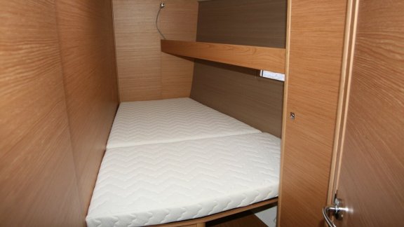 Image of Harvey yacht #18