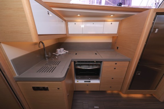 Image of L’Albatros yacht #12