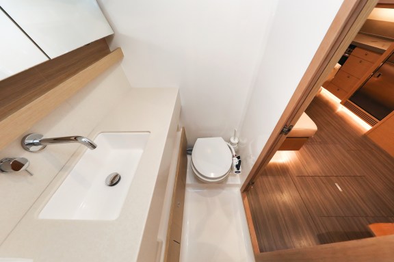 Image of Chill Course yacht #41