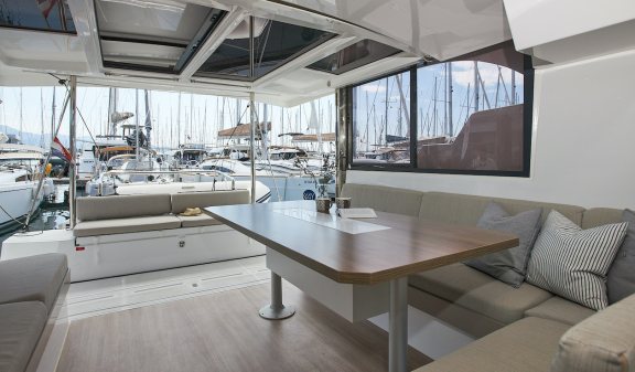 Image of Meme yacht #15