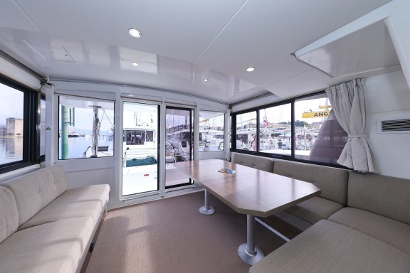 Image of James Webb yacht #13