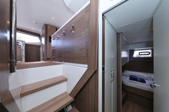 Image of James Webb yacht #23