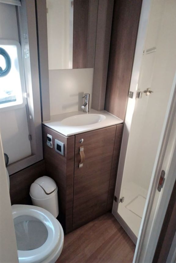 Image of James Webb yacht #28