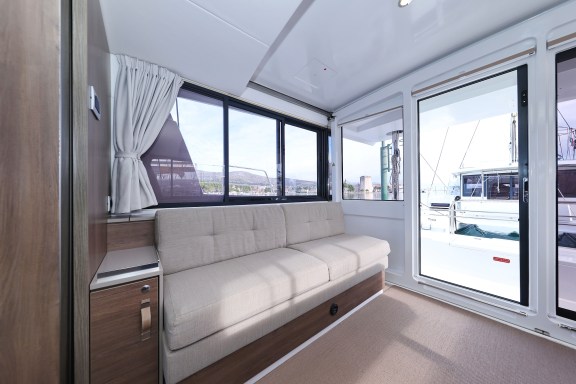 Image of James Webb yacht #38