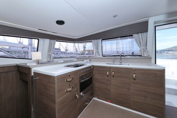 Image of James Webb yacht #39