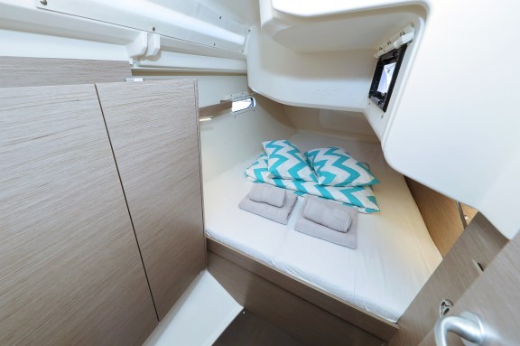 Image of Smiley yacht #16