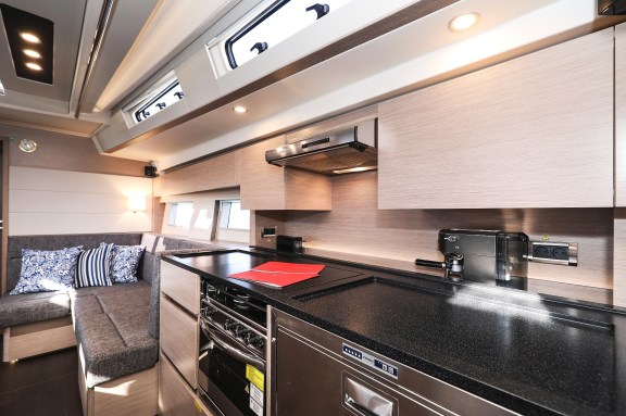 Image of Hot Stuff yacht #16