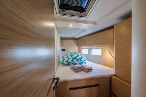 Image of Mischief yacht #19