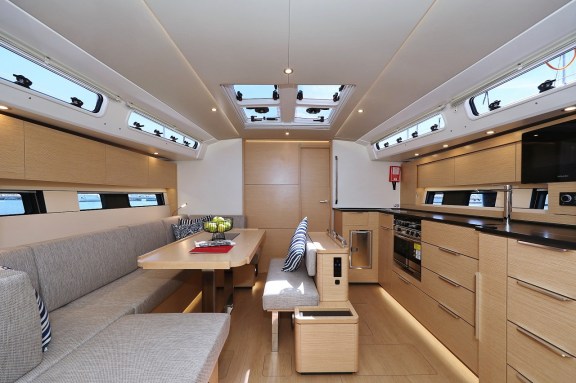 Image of Miss Moneypenny – OW yacht #12