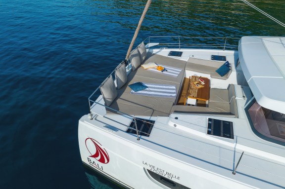 Image of La Vie Est Belle yacht #7