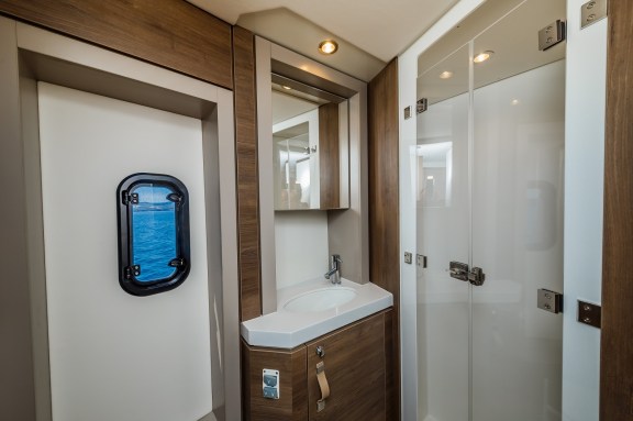 Image of Nouvelle Lune yacht #30