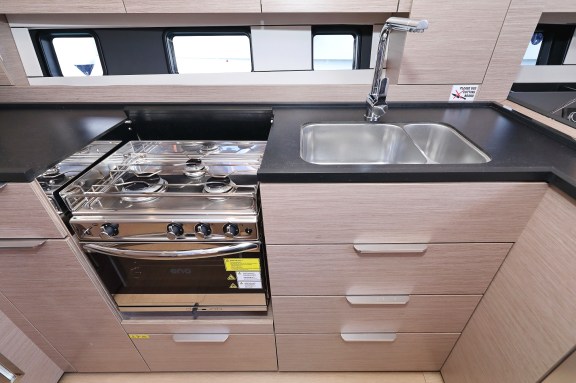 Image of Chrisphi yacht #15