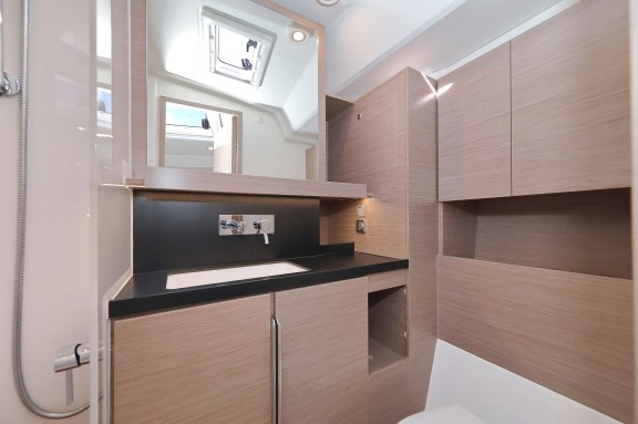 Image of Chrisphi yacht #22