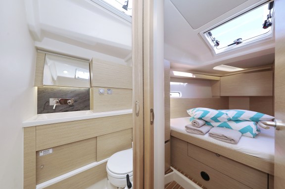 Image of Kind of magic yacht #21