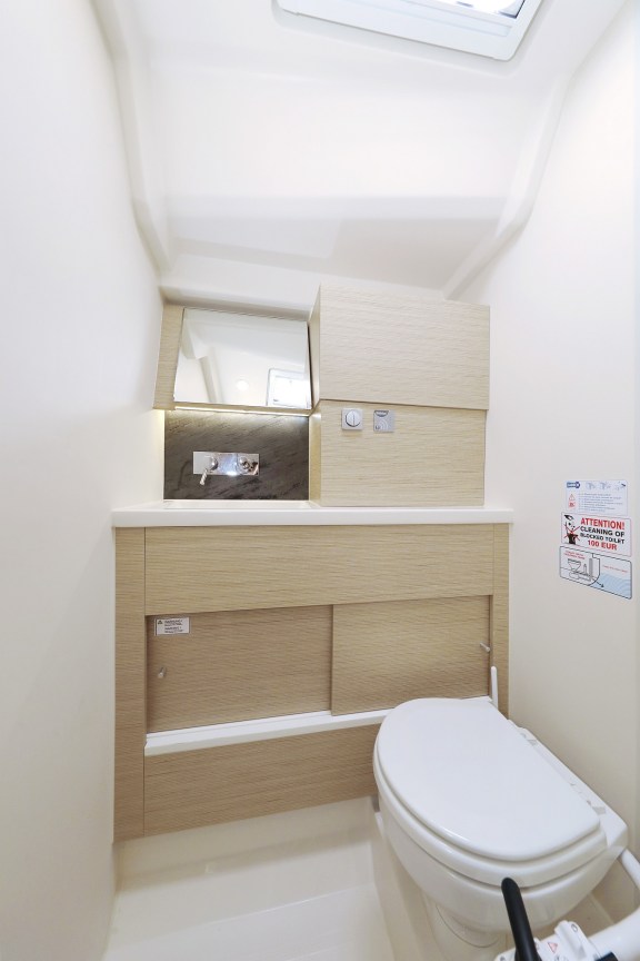 Image of Kind of magic yacht #23