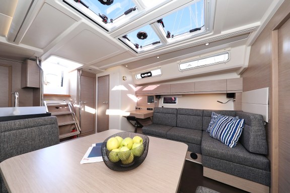 Image of Magic Moments yacht #14