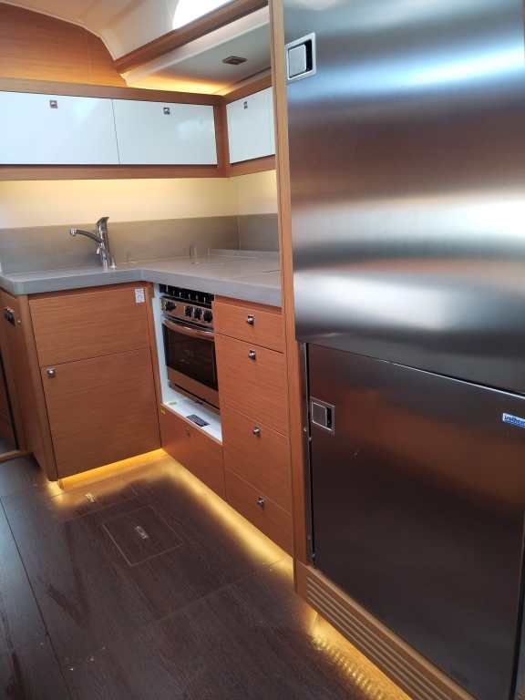 Image of Asterix yacht #12