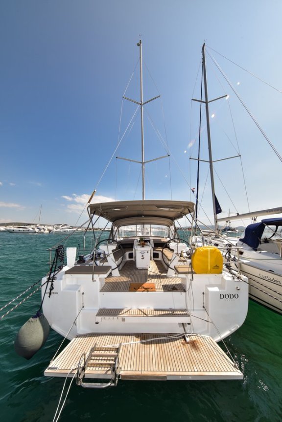 Image of Dodo yacht #3