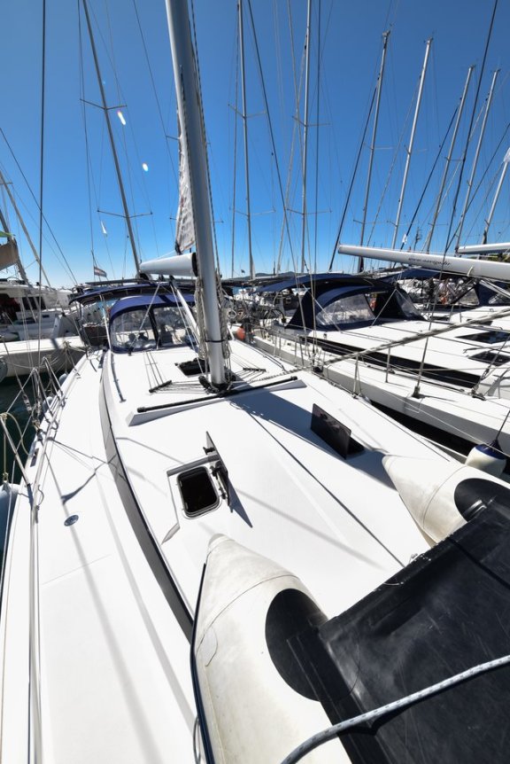 Image of Bella yacht #5