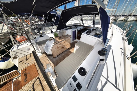 Image of Bella yacht #9