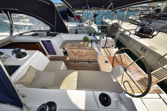 Image of Bella yacht #10