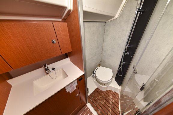 Image of Bella yacht #24