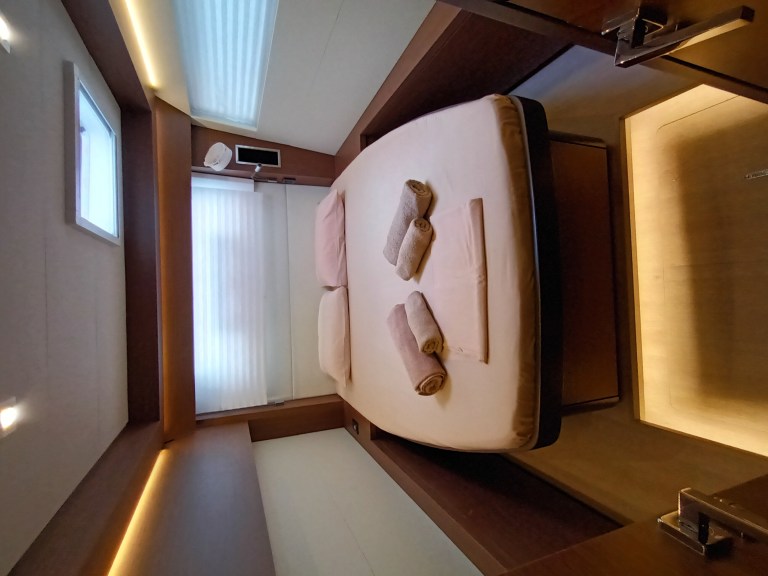 Image of Icarus yacht #14