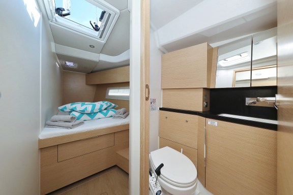 Image of Libertas yacht #18