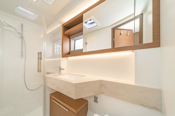 Image of Reina (ONLY SKIPPERED) yacht #10