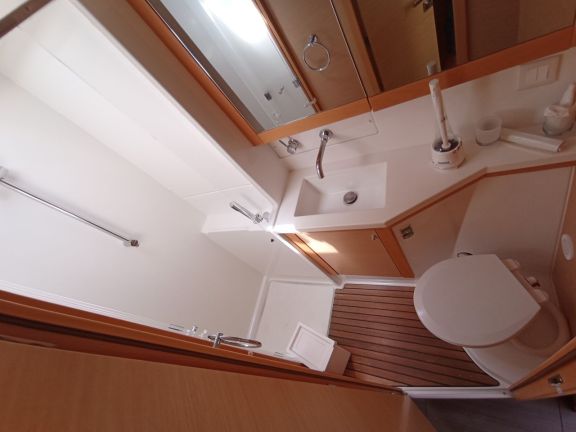 Image of Vamos Elli yacht #32